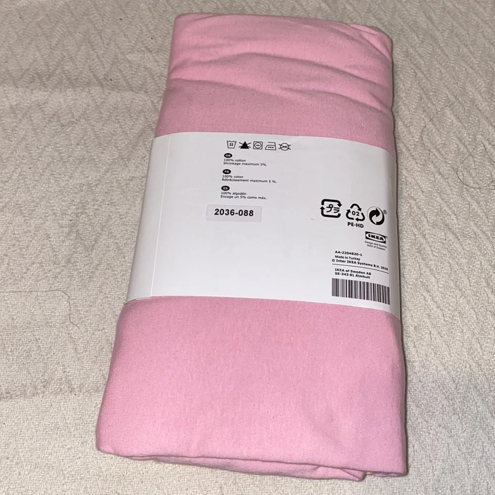 Fitted sheet